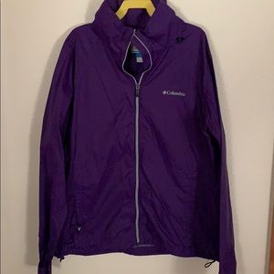 Women Columbia rain jacket